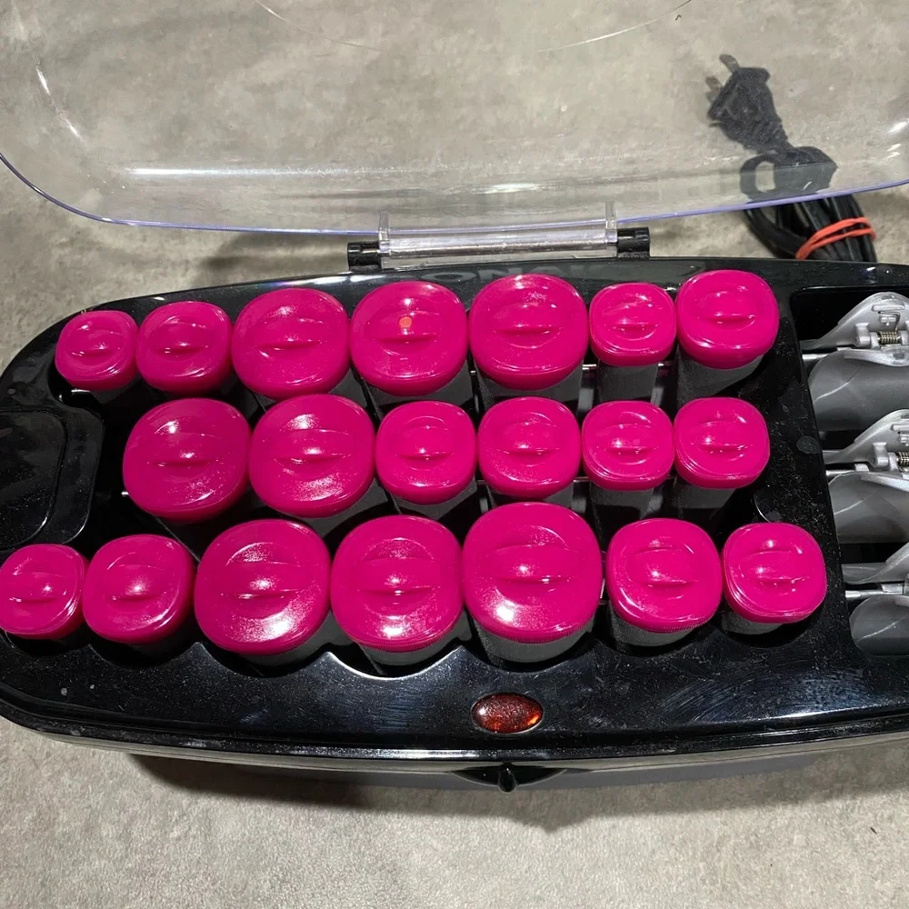 Conair Xtreme Instant Heat Multi-Size Hot Rollers w/ 3 Heated Clips - CHV26HCXR - Picture 2 of 3